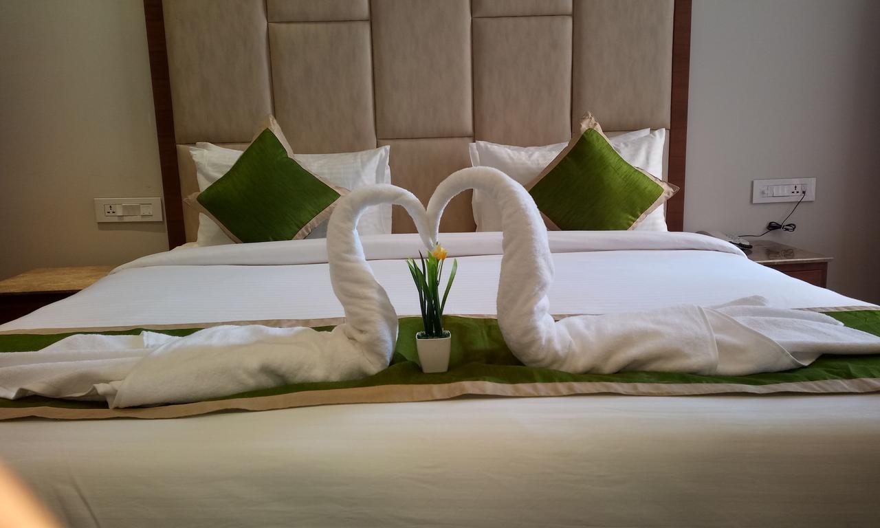 Hotel Maple Grand Agra  Exterior foto