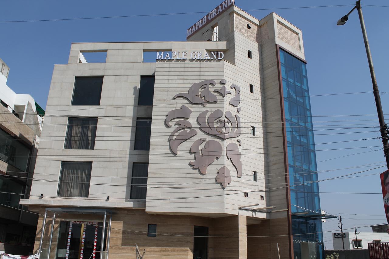 Hotel Maple Grand Agra  Exterior foto
