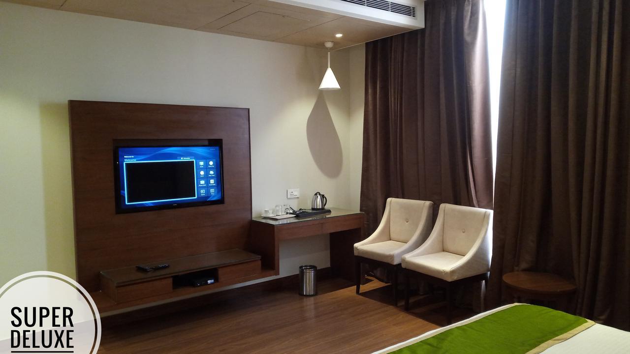 Hotel Maple Grand Agra  Exterior foto